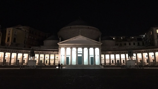 Piazza del Plebiscito _ Napoli