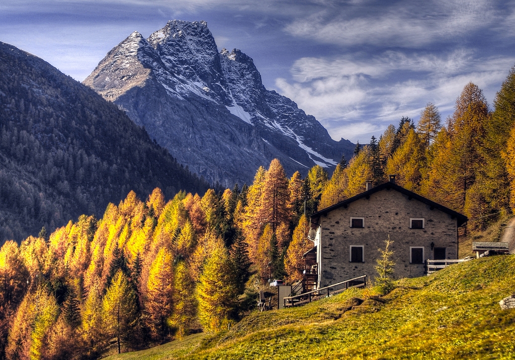 dove vedere il foliage in valtellina italia