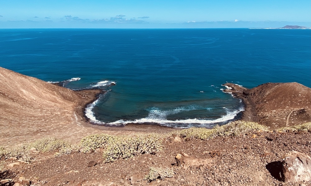 caldera_isla_de_lobos_fuerteventura-e1618225536647.jpg