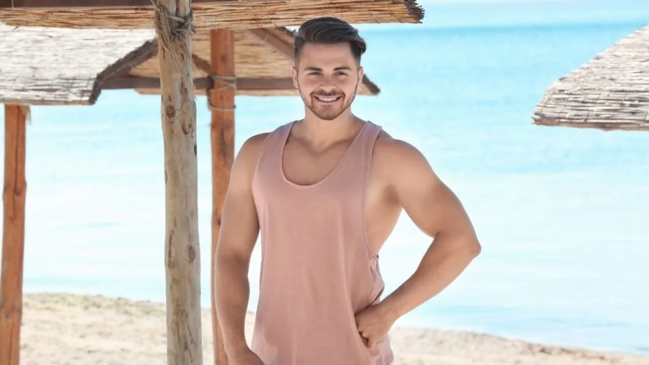 Spiagge gay e nudiste in Campania: Tutte le spiagge nudiste ed LGBTQ+ friendly dove andare