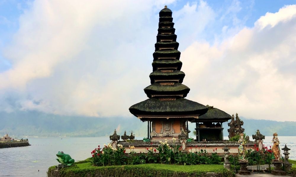 Pura-Ulun-Danu-Beratan-itinerari-per-viaggio-a-bali-indonesia