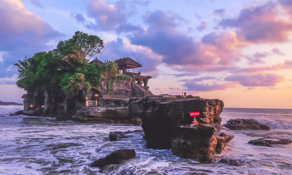 tanah-lot-tempio-canggu-itinerari-viaggio-bali-indonesia